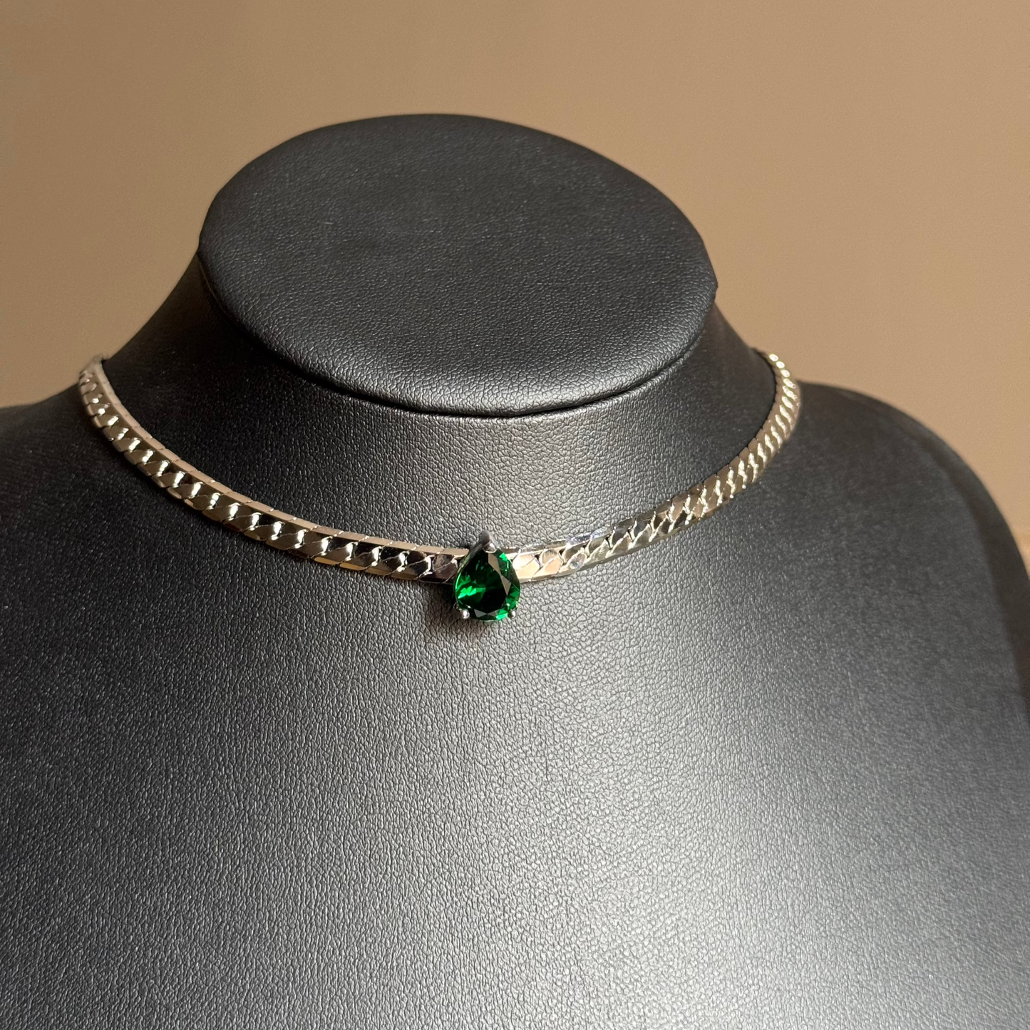 Elva Silver Choker