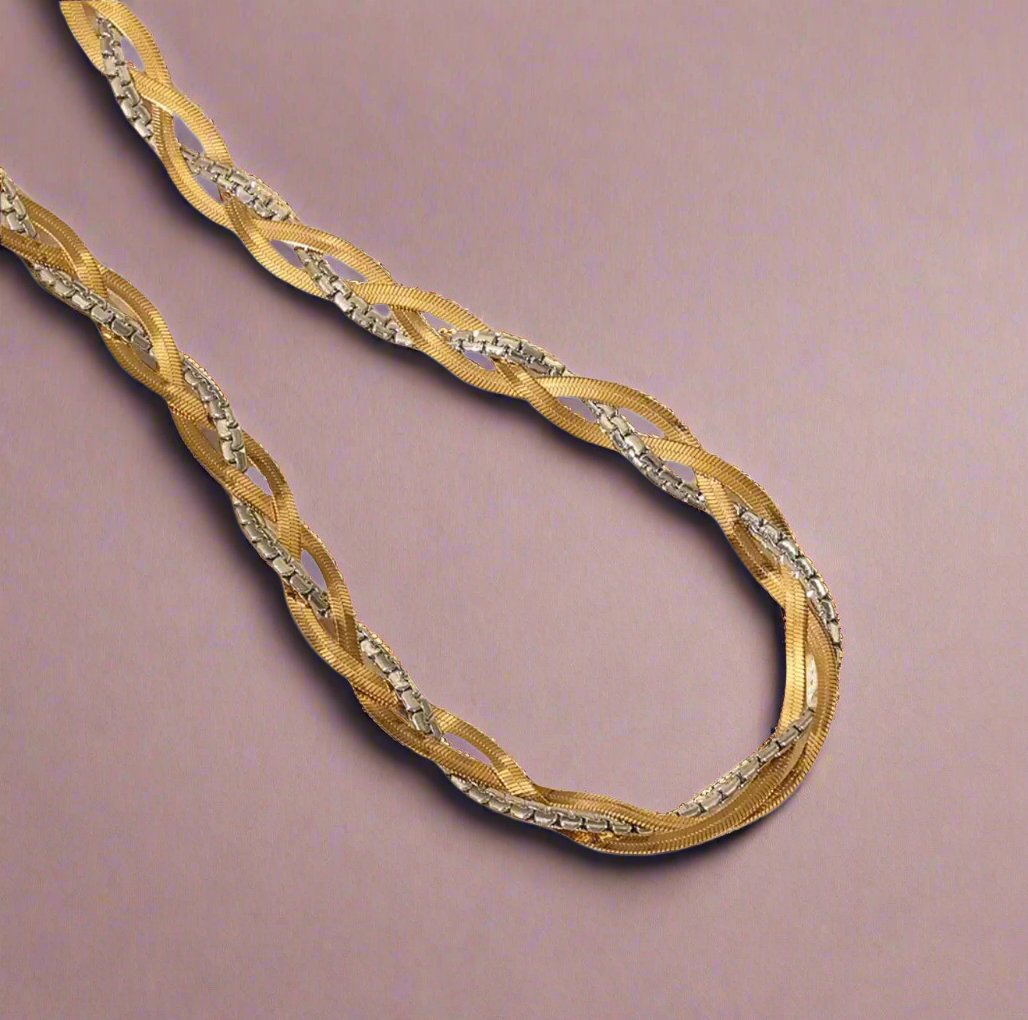 Elegant Necklace