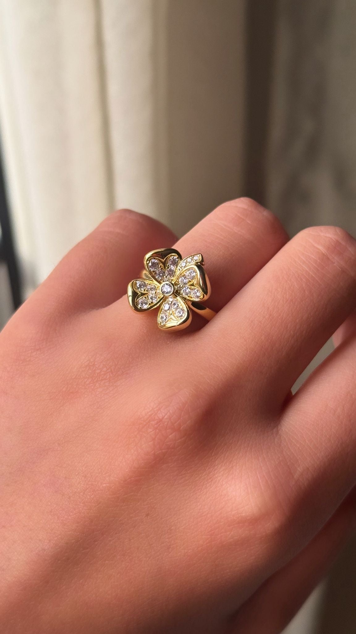 M.M.M gold ring